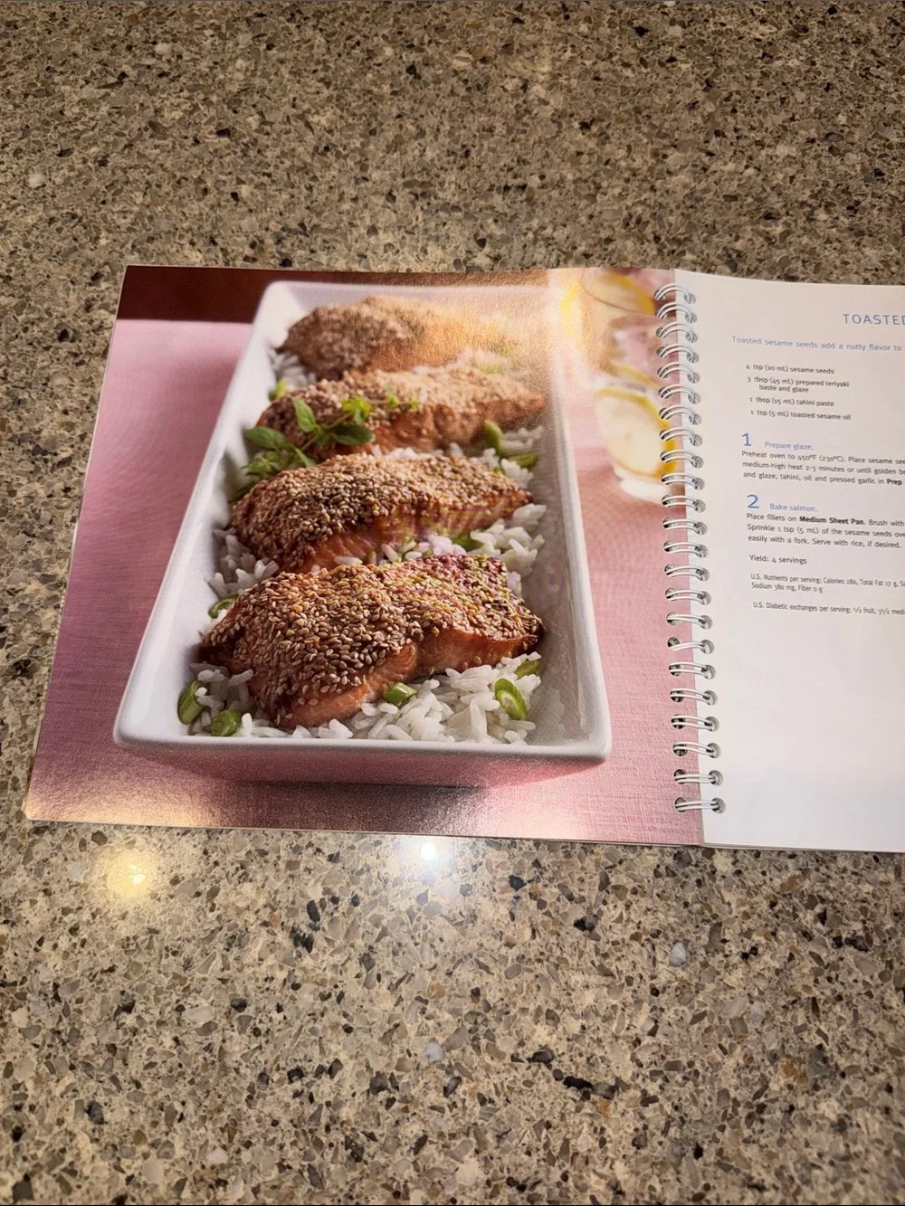 The Pampered Chef 29 Minutes to Dinner Volume 2 Cookbook - White & Green Cover